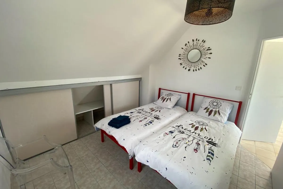 Holiday home Maison Face A L'Ocean Sarzeau